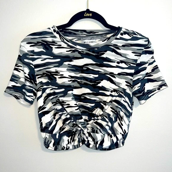 Wild Honey Twist Front Camo Crop Top - Picture 1 of 4